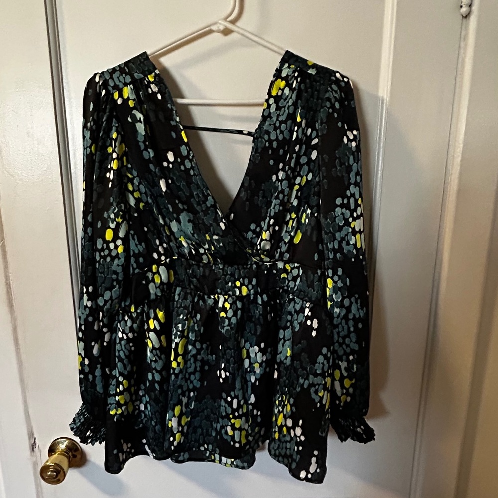 Torrid babydoll tie back blouse